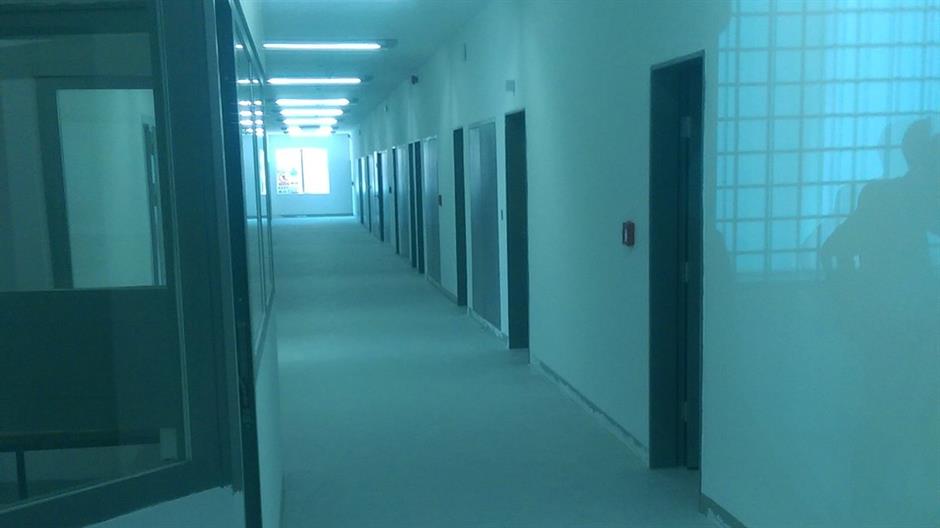 DCHzp3tWsAMFbj1.jpg large