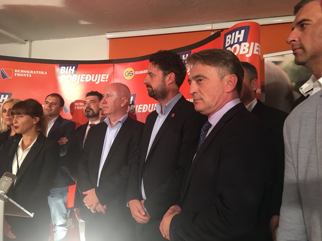 Do73FLBXsAEUfMo.jpg large