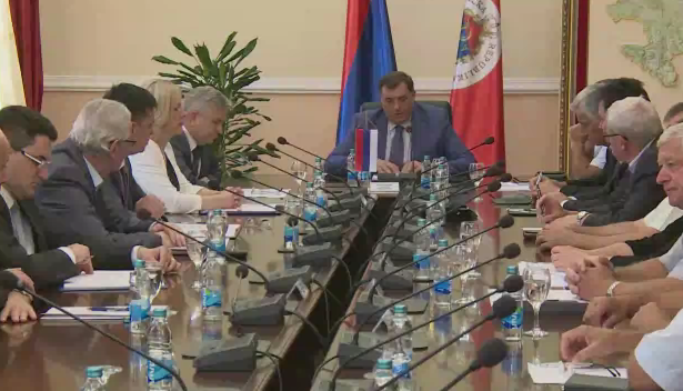 dodik1