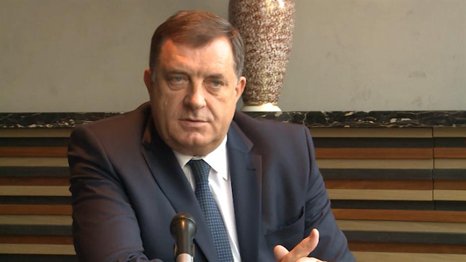 dodik2