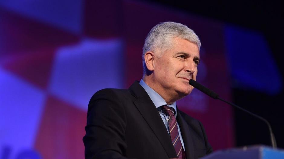 download-15379420592936093323466557775526IMG-20180925-WA0008 (Copy)