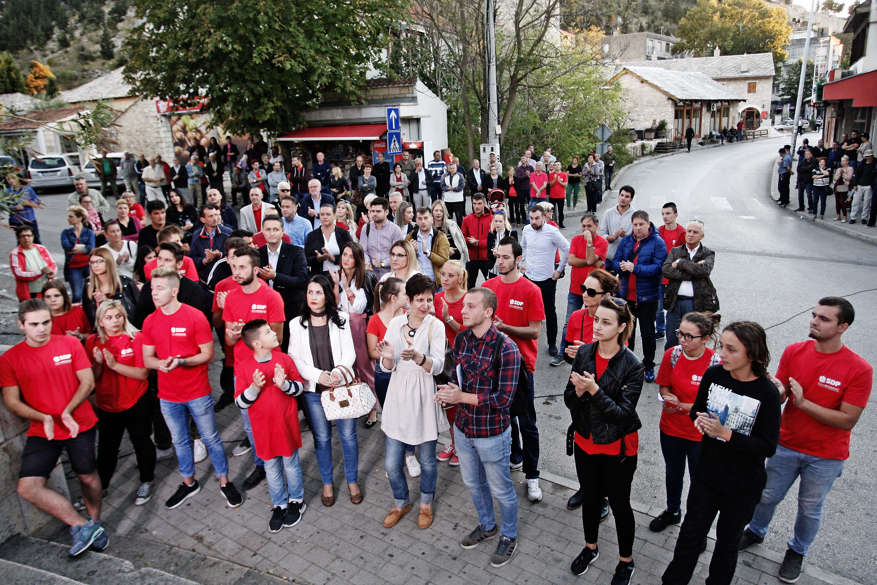 download-15381144898316903831357486860179_D3_8580