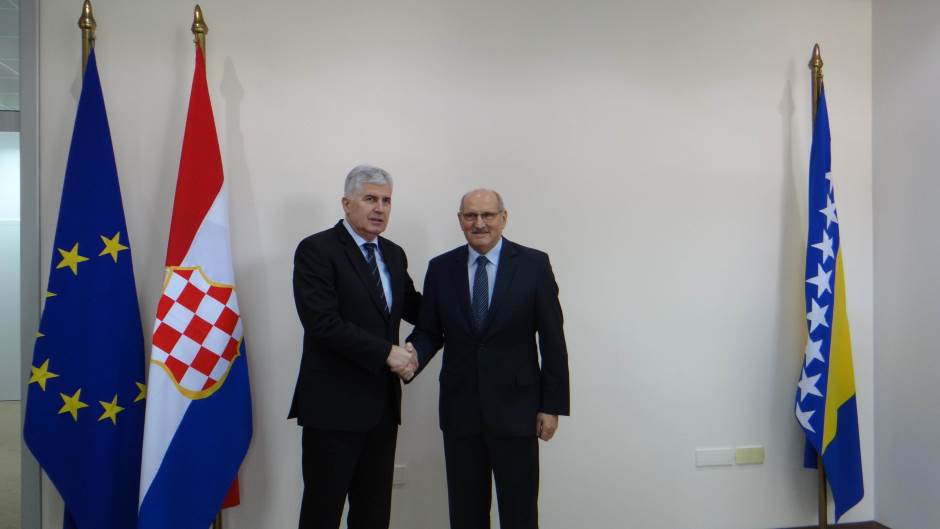 download-15493613186652362197300301643849DSC06170