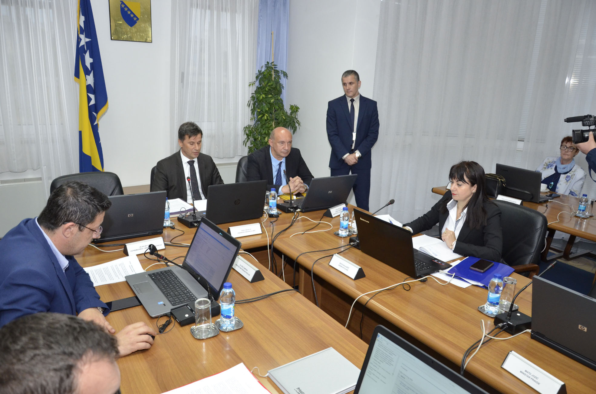 download-15544580917434219003462783513908vlada_133_hitna_foto5