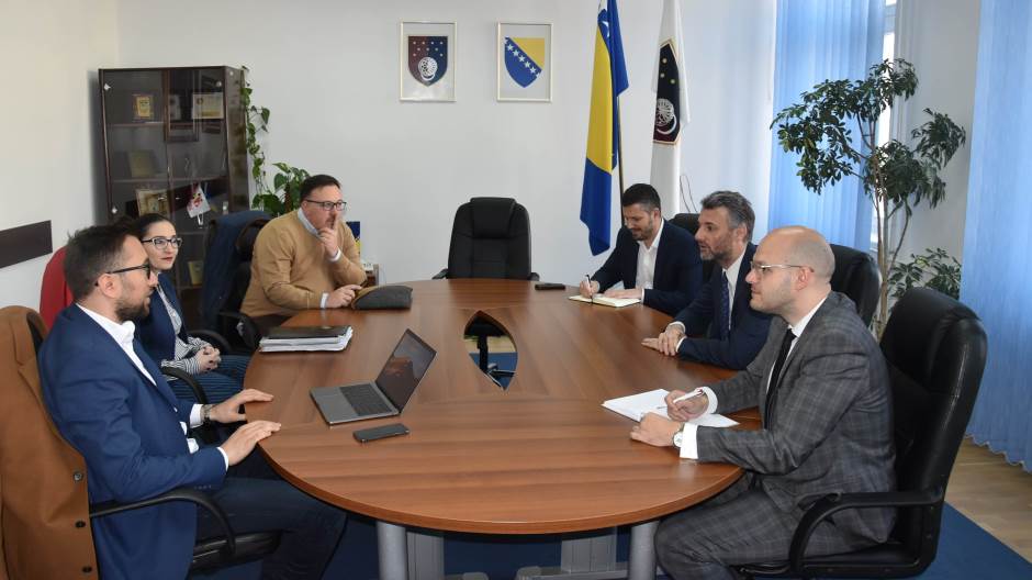 download-15554200355794877756017182340005DSC_0444