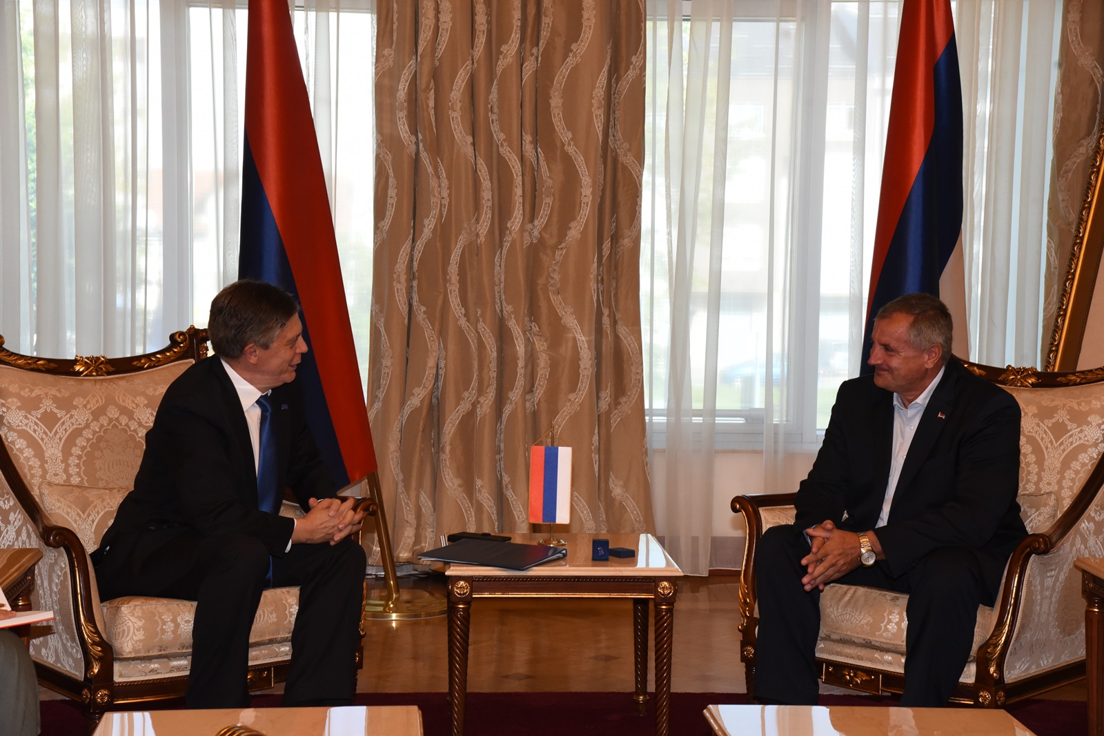 download-15663835365492967743160582905586foto 21082019