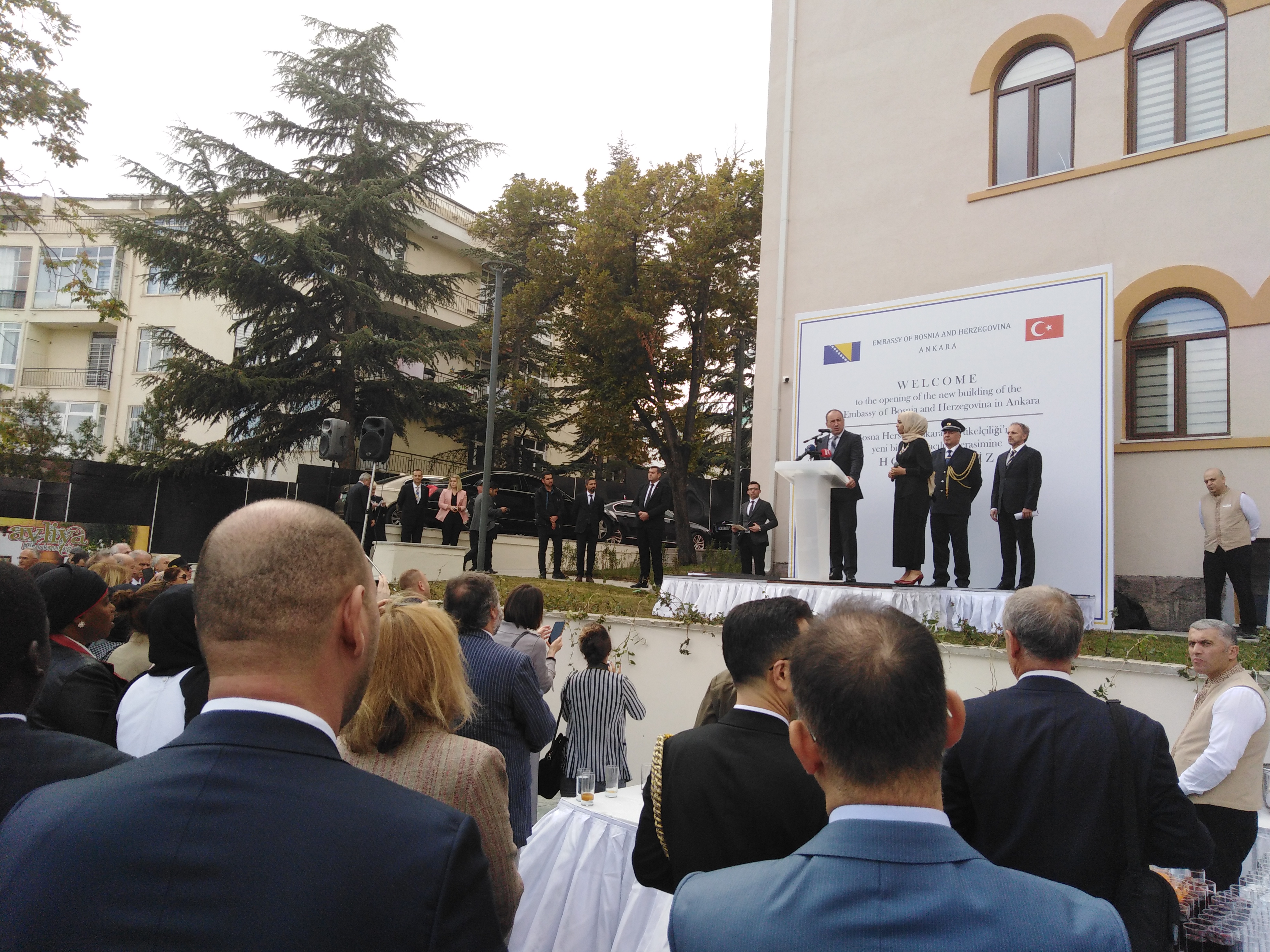 download-15717447478524057972814511577341ambasada Ankara 2