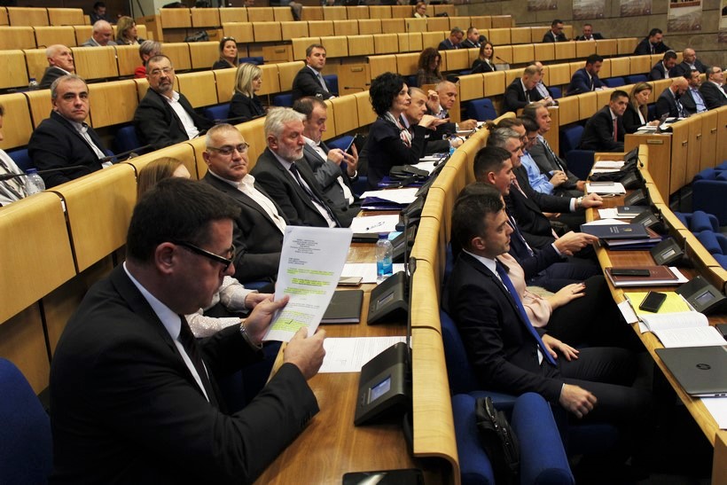 download-1573755908208700035679139776655IMG_4655 (Kopiraj)