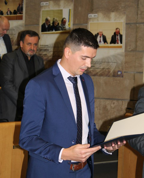 download-15737559131742985651652494026711IMG_4659 (Kopiraj)