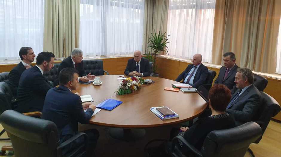 download-1579112687061855816968633344537IMG-20200115-WA0030