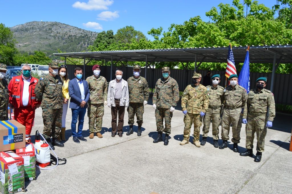 download-15888564193216975542248742754496070520-0001