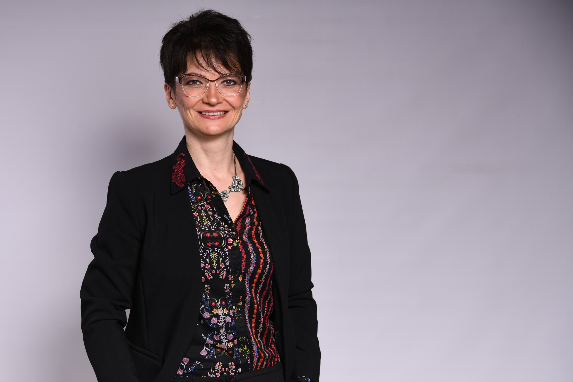 download-1592807599000997155453763369869jasnabajraktarevic02