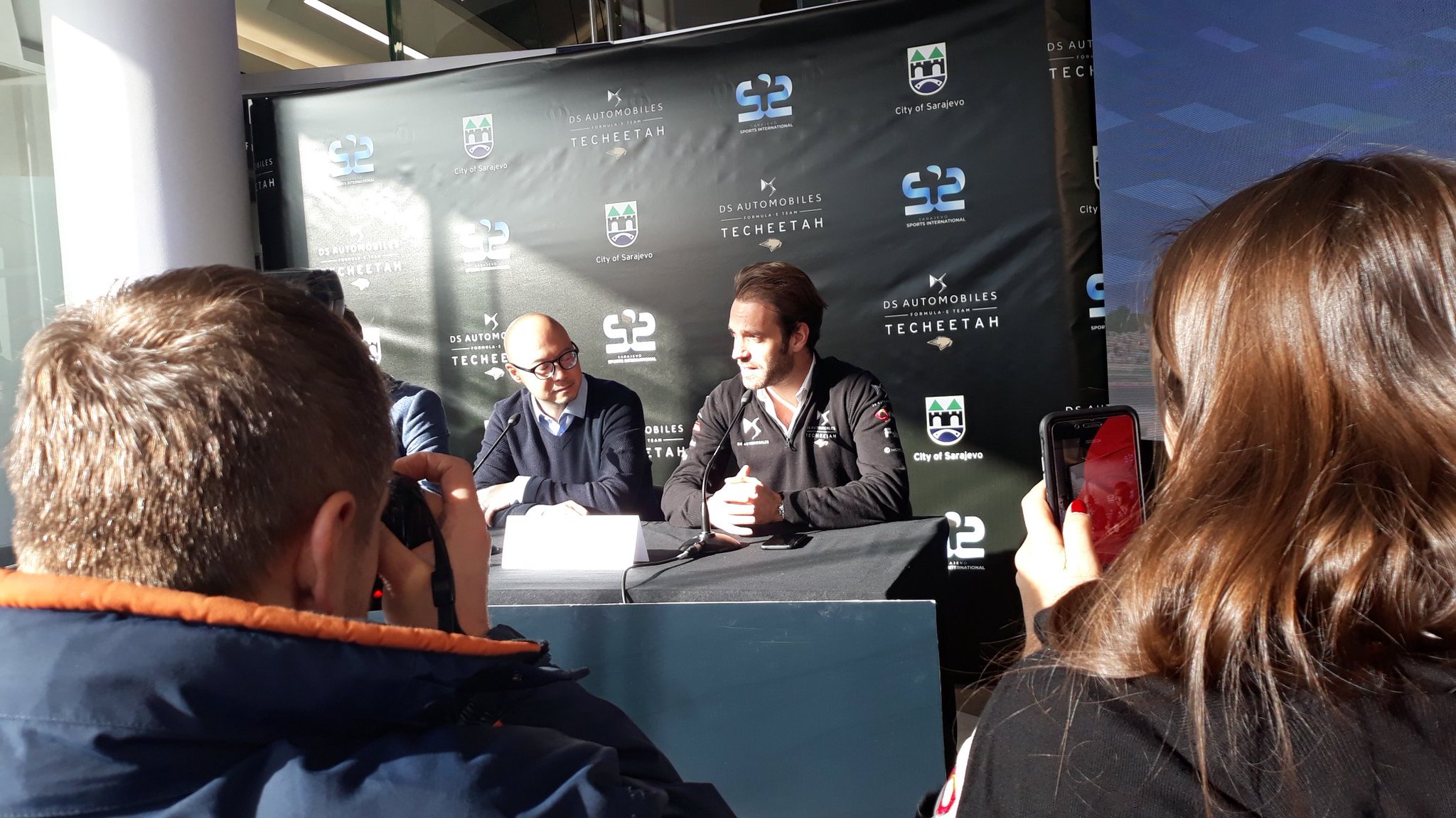 DtKZr-ZXgAETQd5.jpg large