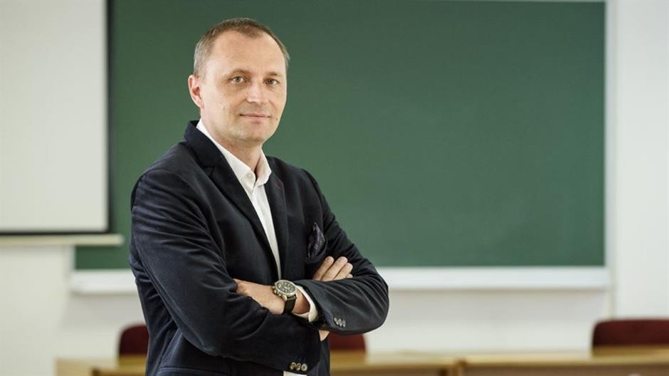 E1DF9069-69AC-4251-8967-539CFCE6AE32_w1023_r1_s