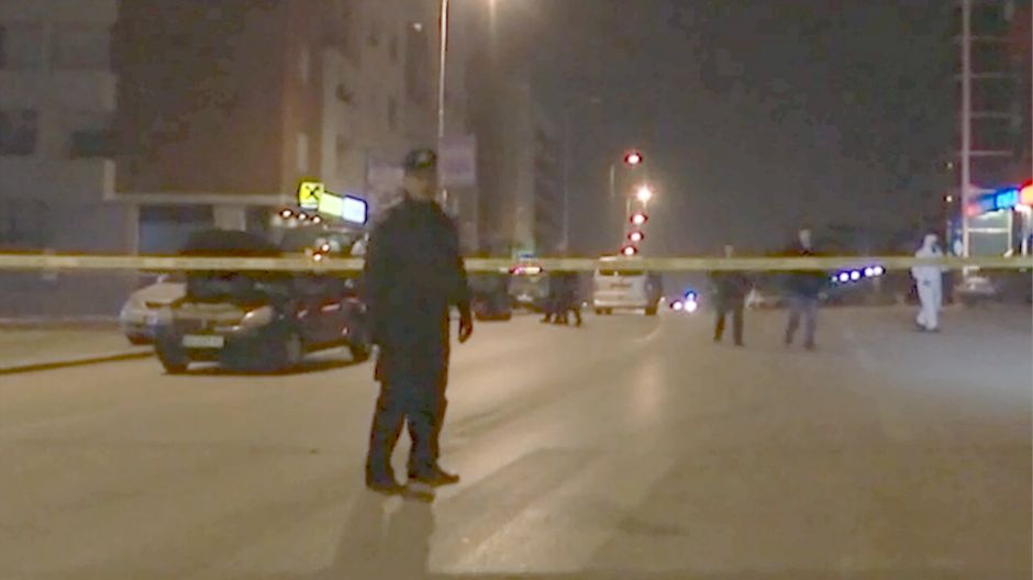 eksploziv ispred ambasade pristina1