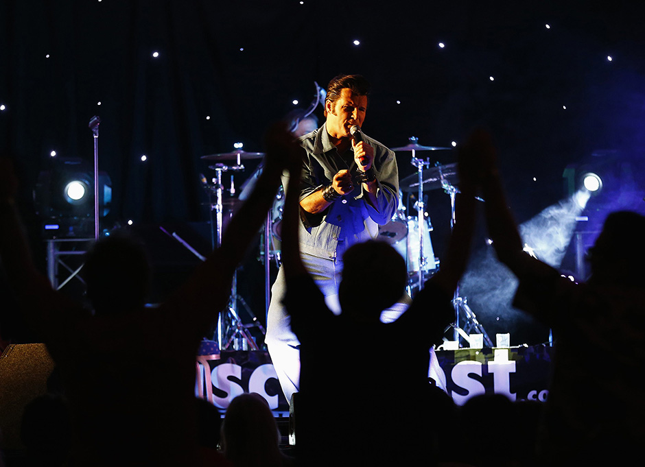 REUTERS/Darren Staples