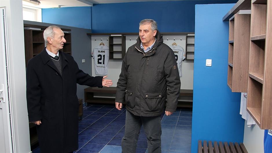 FK Željezničar - Posjeta nacelnika i ministra - FOTO DH (10)