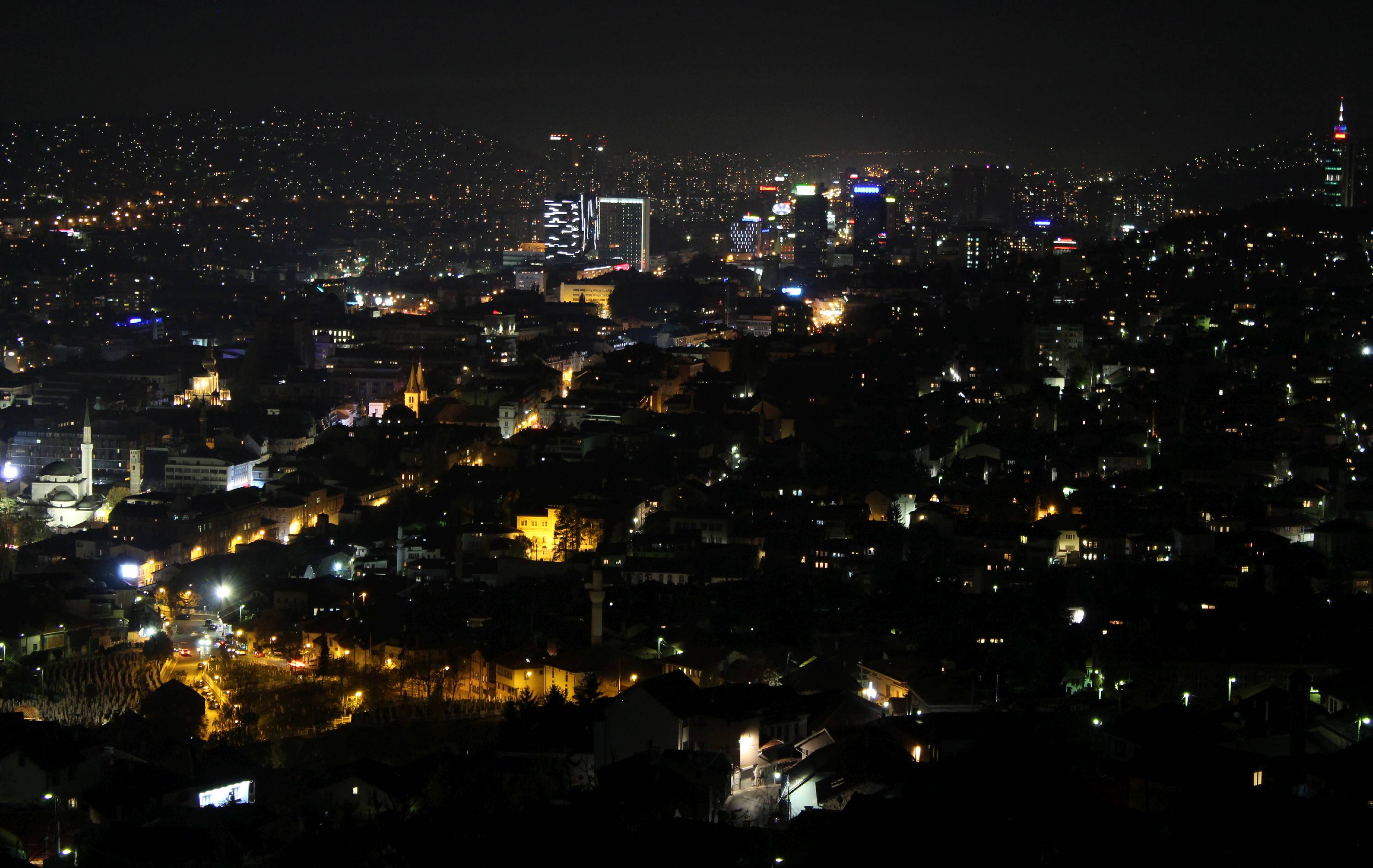 Fotka_Sarajevo_noc