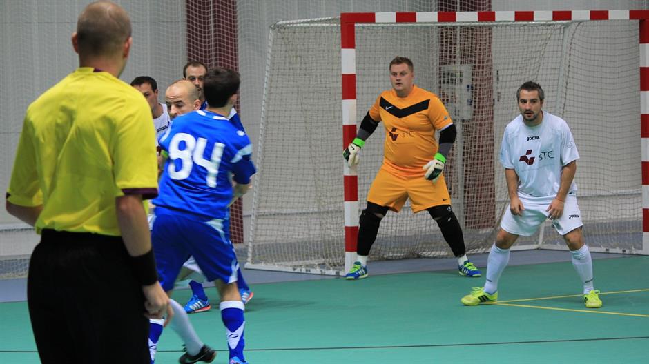 futsal-765719_1920