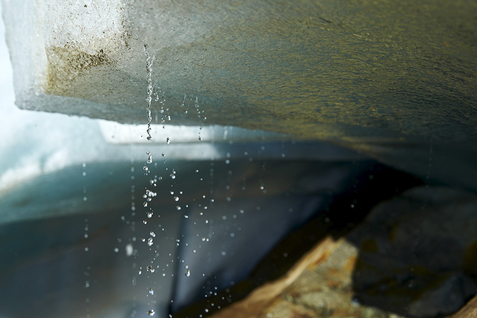 REUTERS/Denis Balibouse