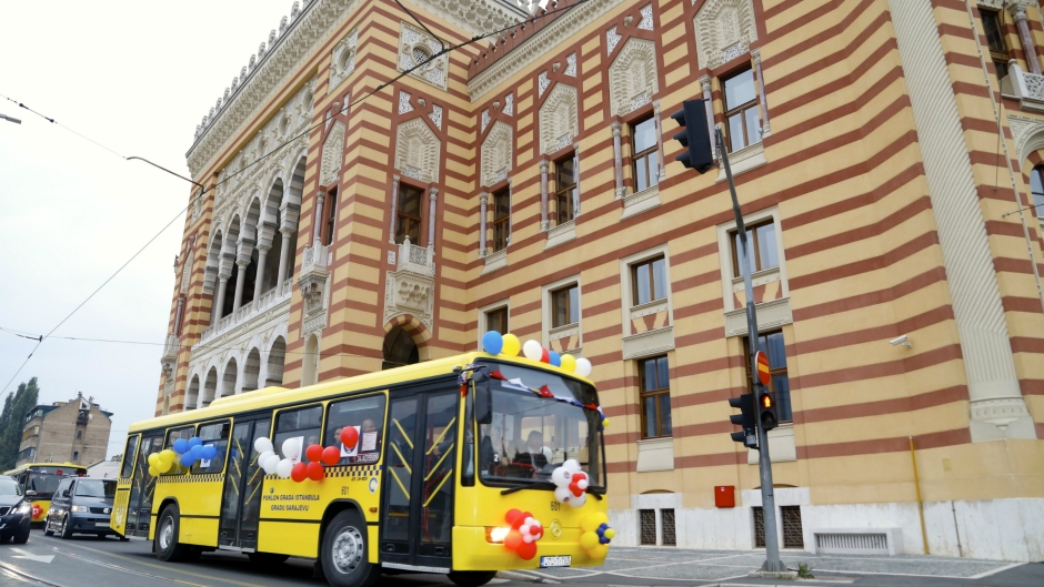 gras_bus.jpg