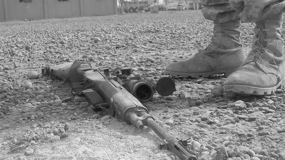 gun-780342_1280