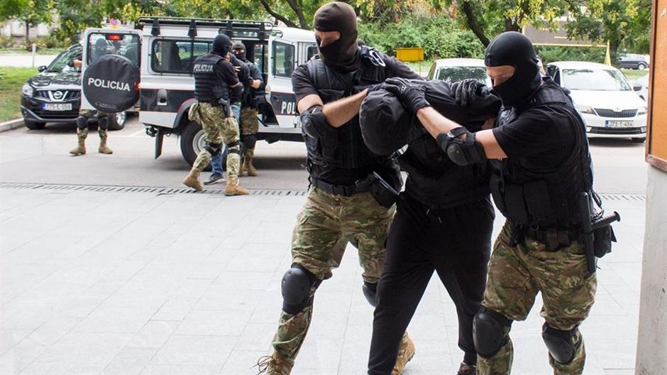 hapsenje zenica avgust 2