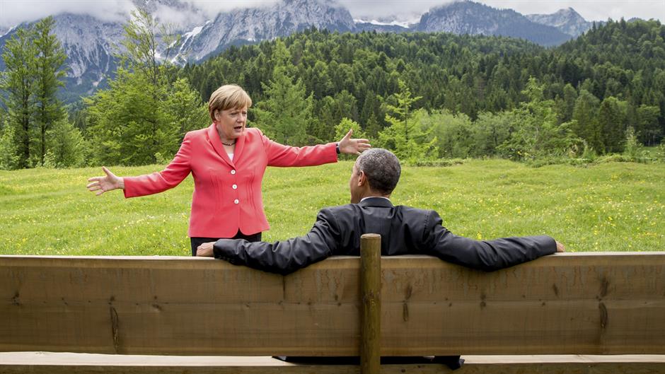 heres-a-great-photo-of-angela-merkel-and-barack-obama-hanging-out-at-the-g-7-summit-50932.jpeg