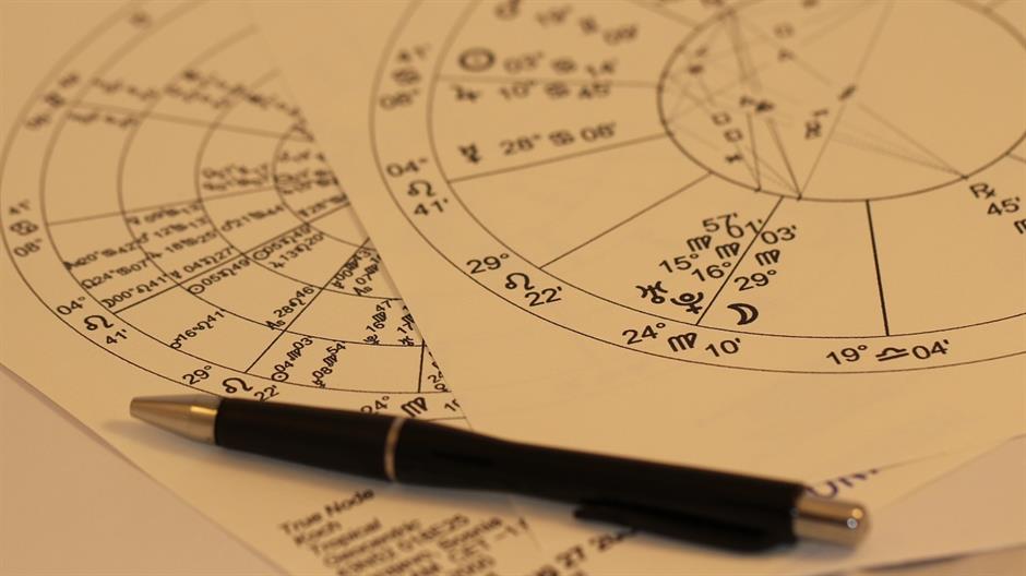 horoscope-993144_1280