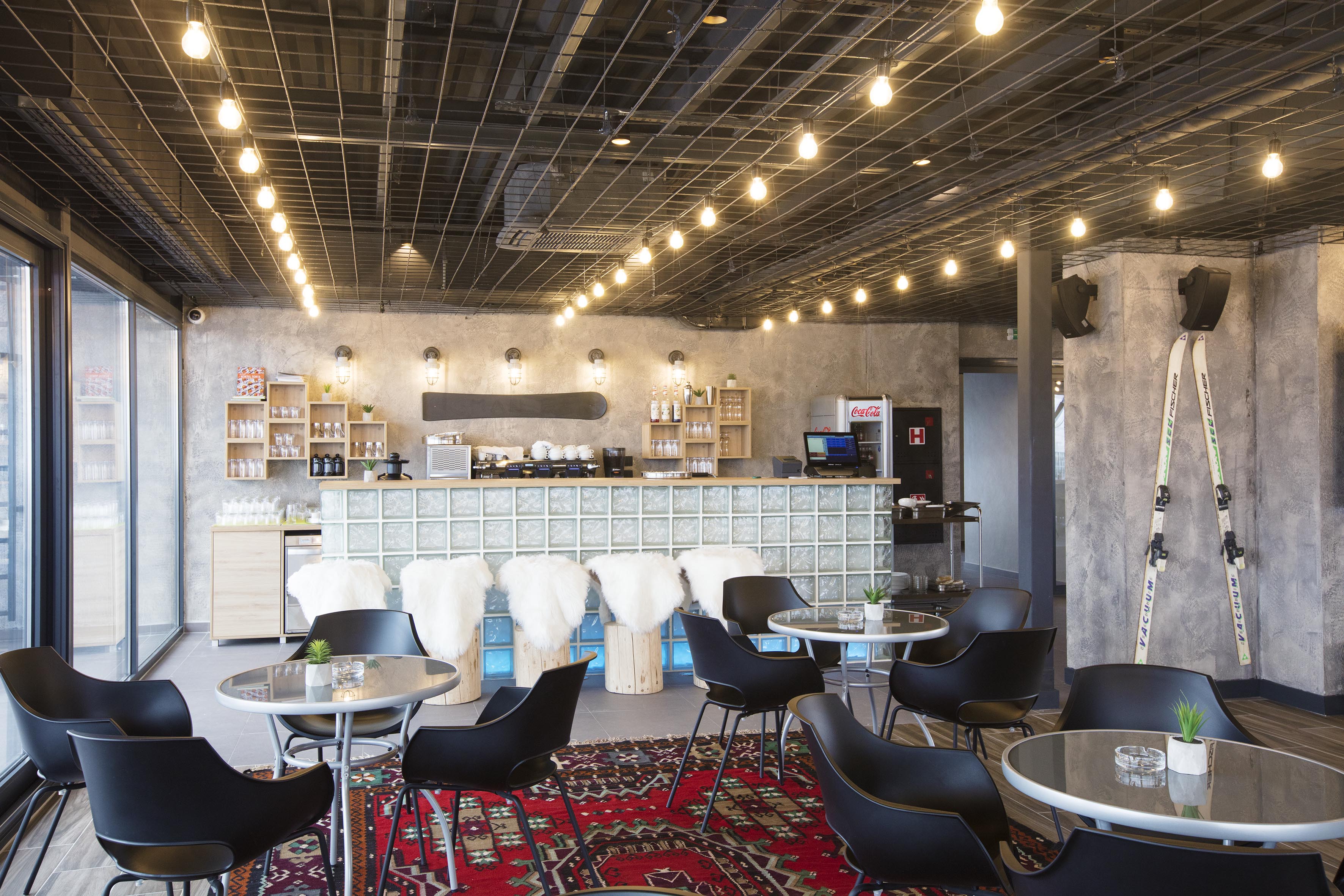 Igman bar ibis Styles Sarajevo 2