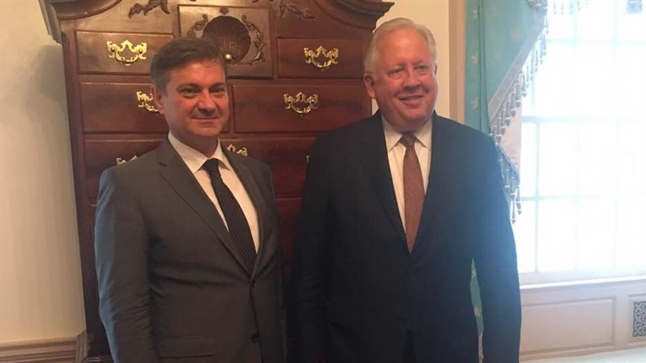 image-0-02-01-a9a268c530909b67f026250c422b170f841c589bce1cbee3fd6a4c89a26ac92b-V