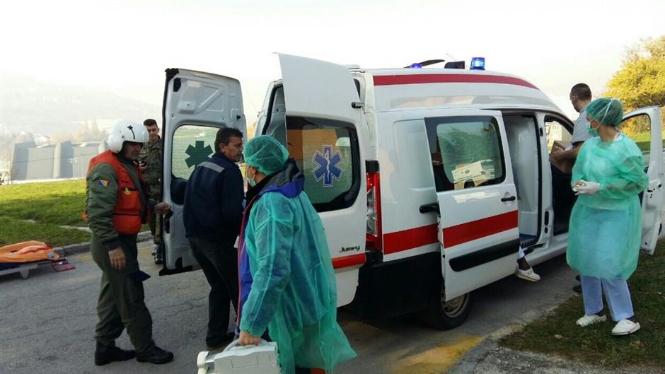 image-2b52e2355e73a0f5623980625593ca5b1ebdb40b2ccfd4edcfee2d871d8b0e52-V