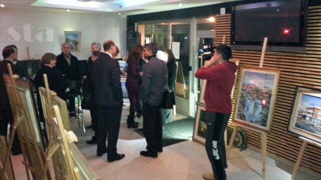 image-4a9645a8b02c25838d0b805efb7f92036a7db85d34a9e086f11dbb5c668b2ace-V_resized