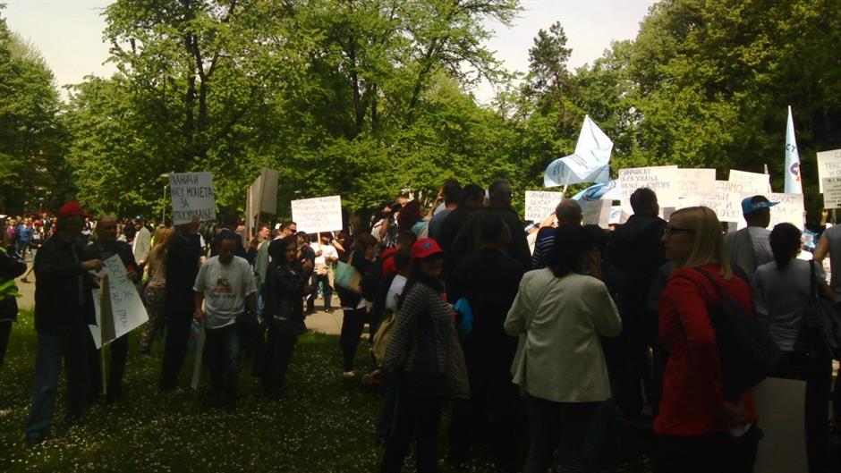 image-86b616b84dc017ba342b5088793aee7855b713d2666c9c9f94b70ff22c4d7cf1-V