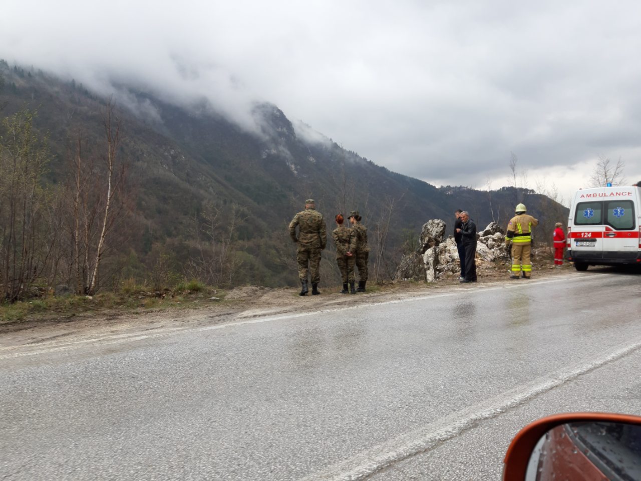 IMG-4af3e9eb3a9584120adcca126a91c464-V