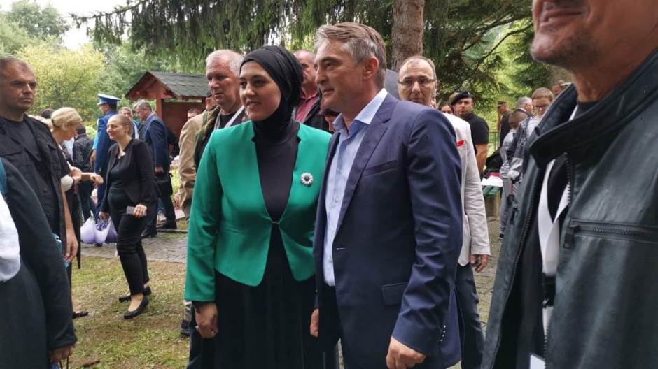 IMG-5da2ab072c395c15c1d4e6db0652f9c8-V