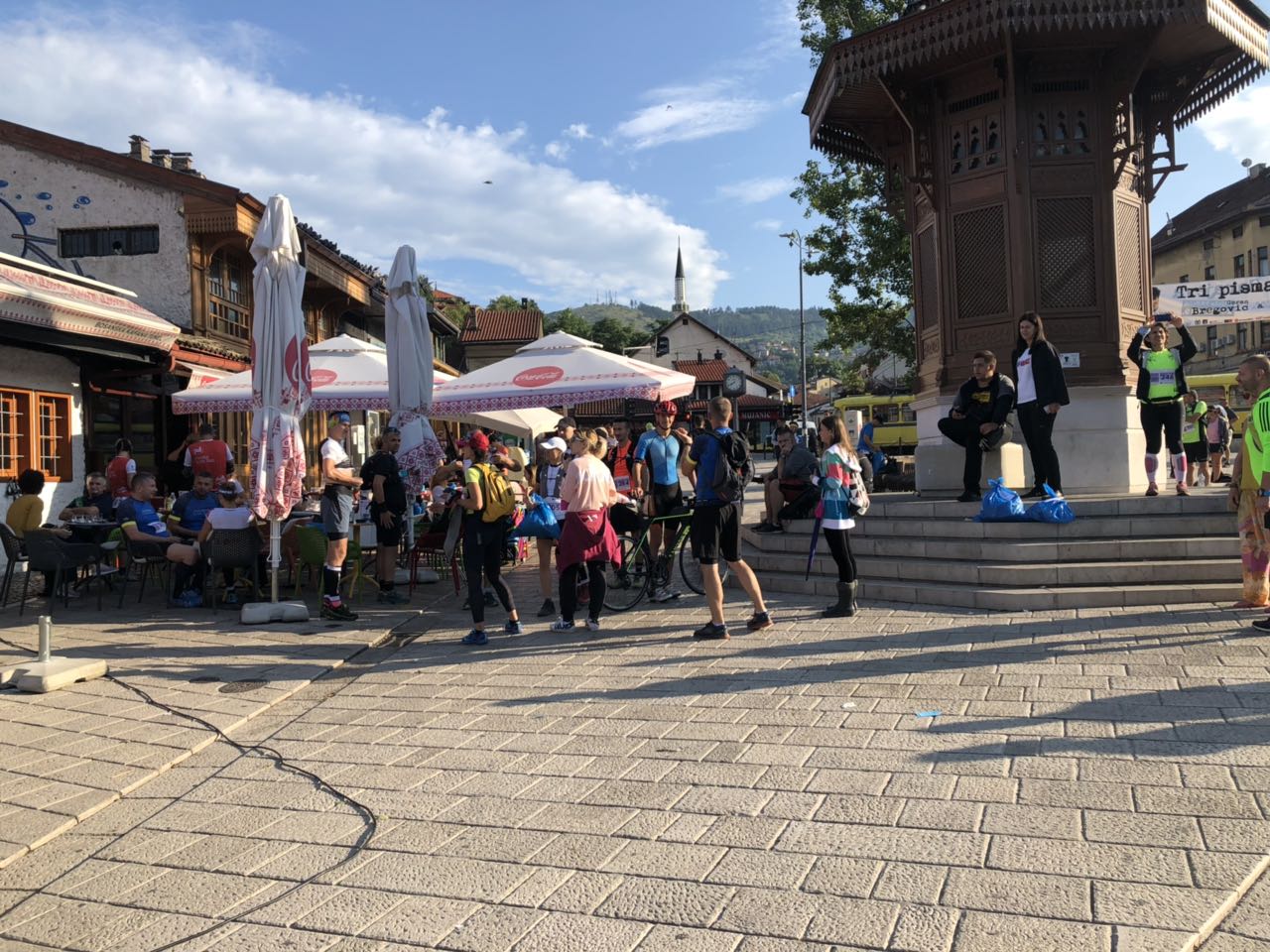 IMG-864a34e1dd99710322970acb03baa753-V