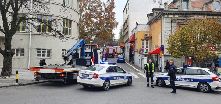 IMG-ac559e7e813ec93e51fd4fd0680ebb05-V-725x343