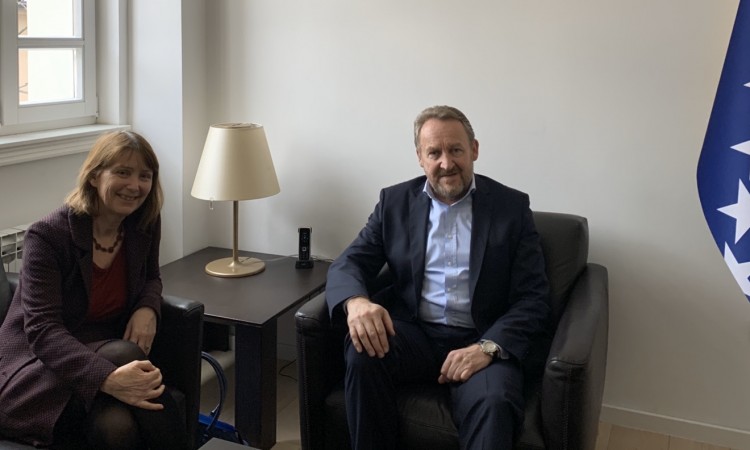 IMG-b34cef67afefc15af0660cd6fa266fc9-V