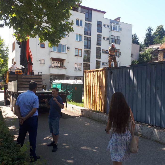 IMG-d79ffb0b8b8dbf34b6be43b022a5fe35-V