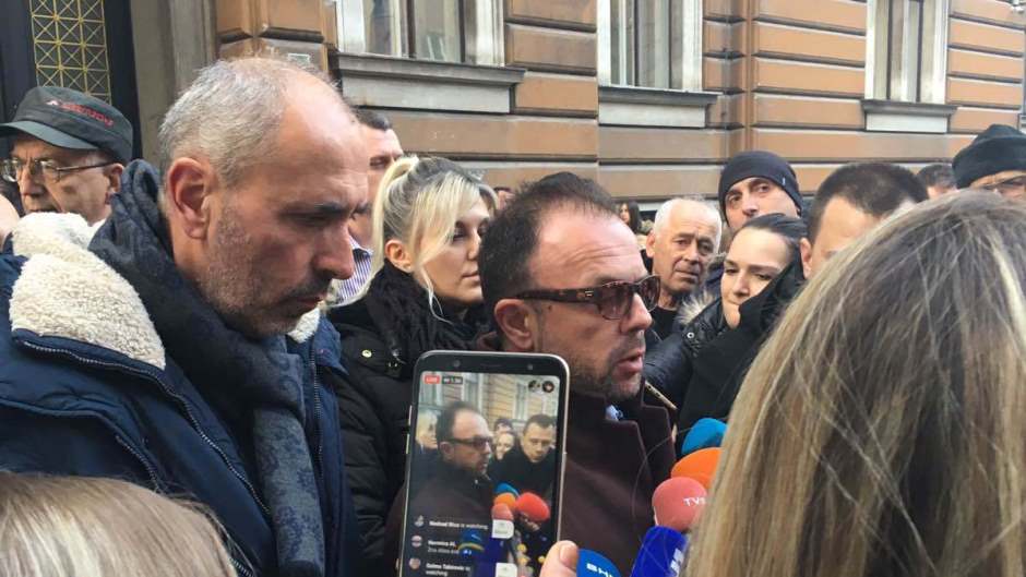 IMG-dc257f95cc0021735f8682bb991fd503-V