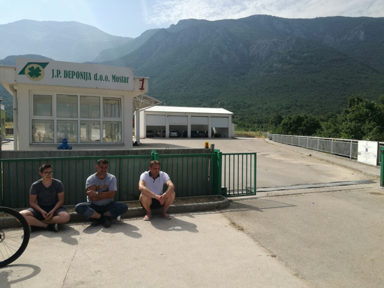 IMG-e1216f7d67b24564dd9a427d2e3afb8a-V