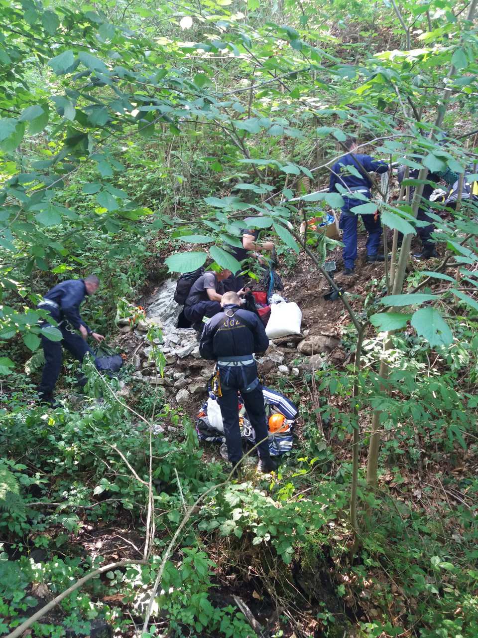 IMG-ef5ae3f051d844f79b97006671d91f9d-V