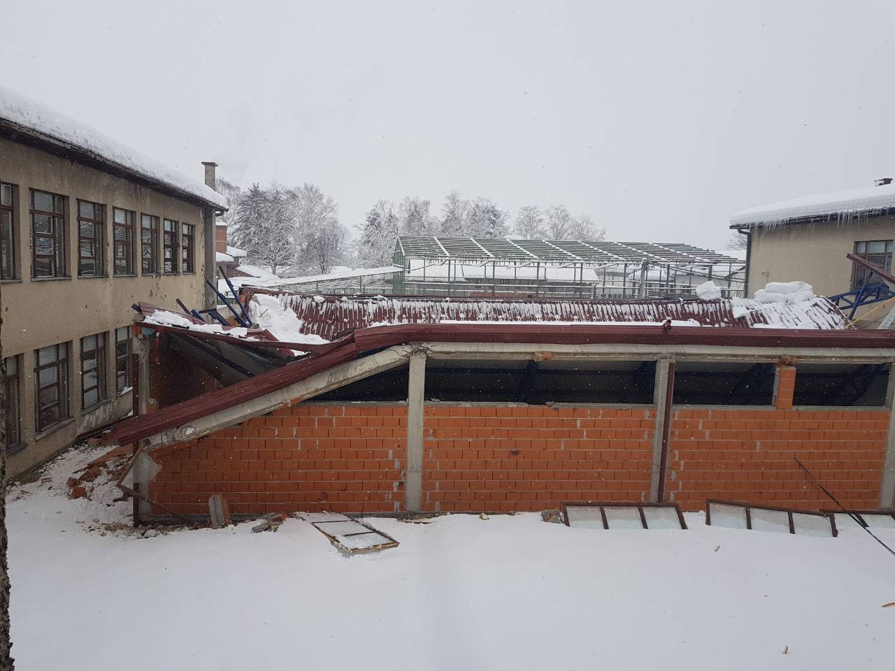 IMG-f76c8887efa04cd7d42097e35aef7e52-V