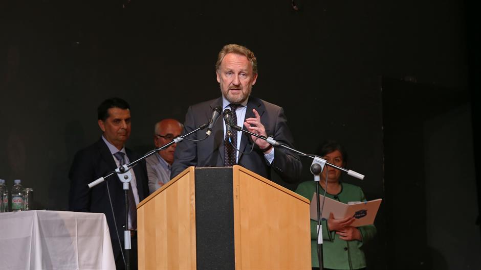 Izetbegović-Laste,4