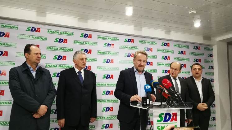 Izetbegovic_SDA_pres_150319