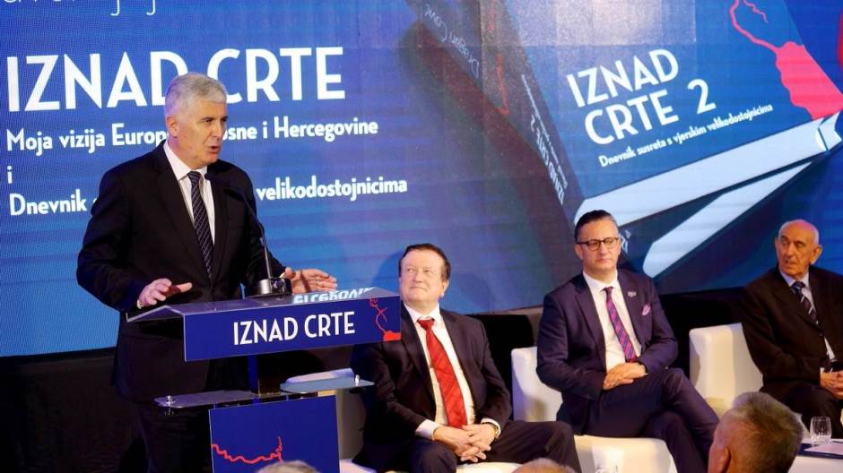 Iznad crte_MH_15 (Copy)