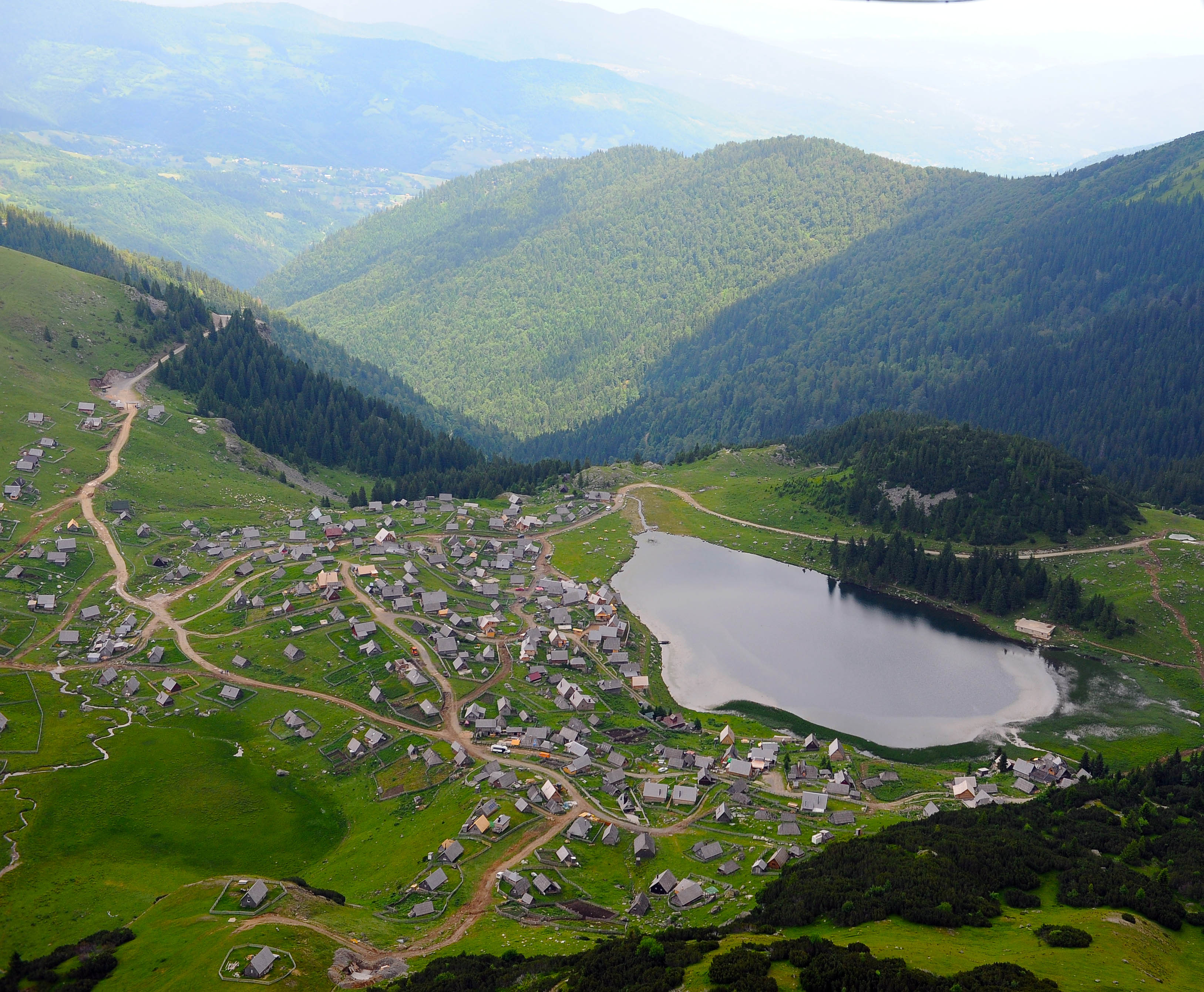 Jezero se zaustavilo na vrhu da ne sklizne u dolinu ka Fojnici