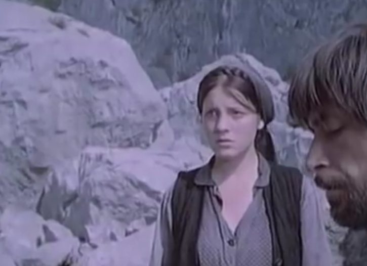 jovana-lukina-725x526-1