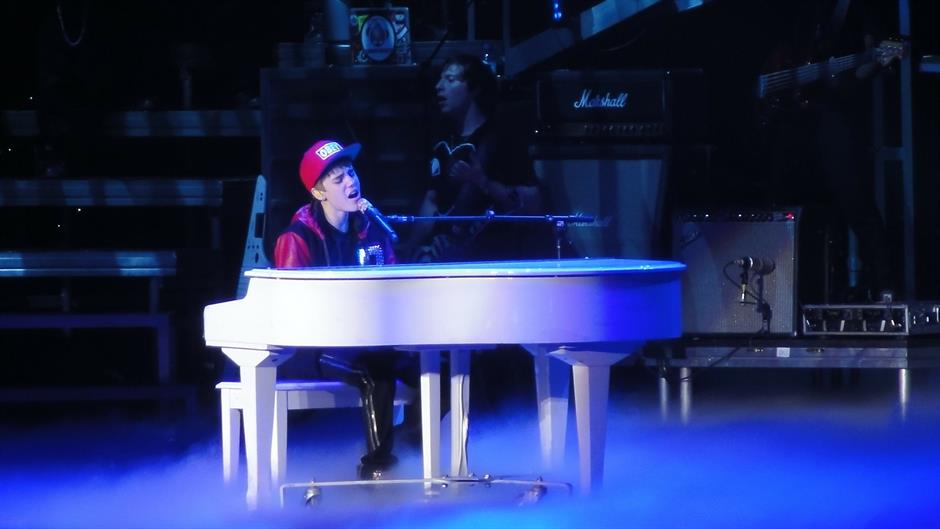 justin-bieber-96403_1920